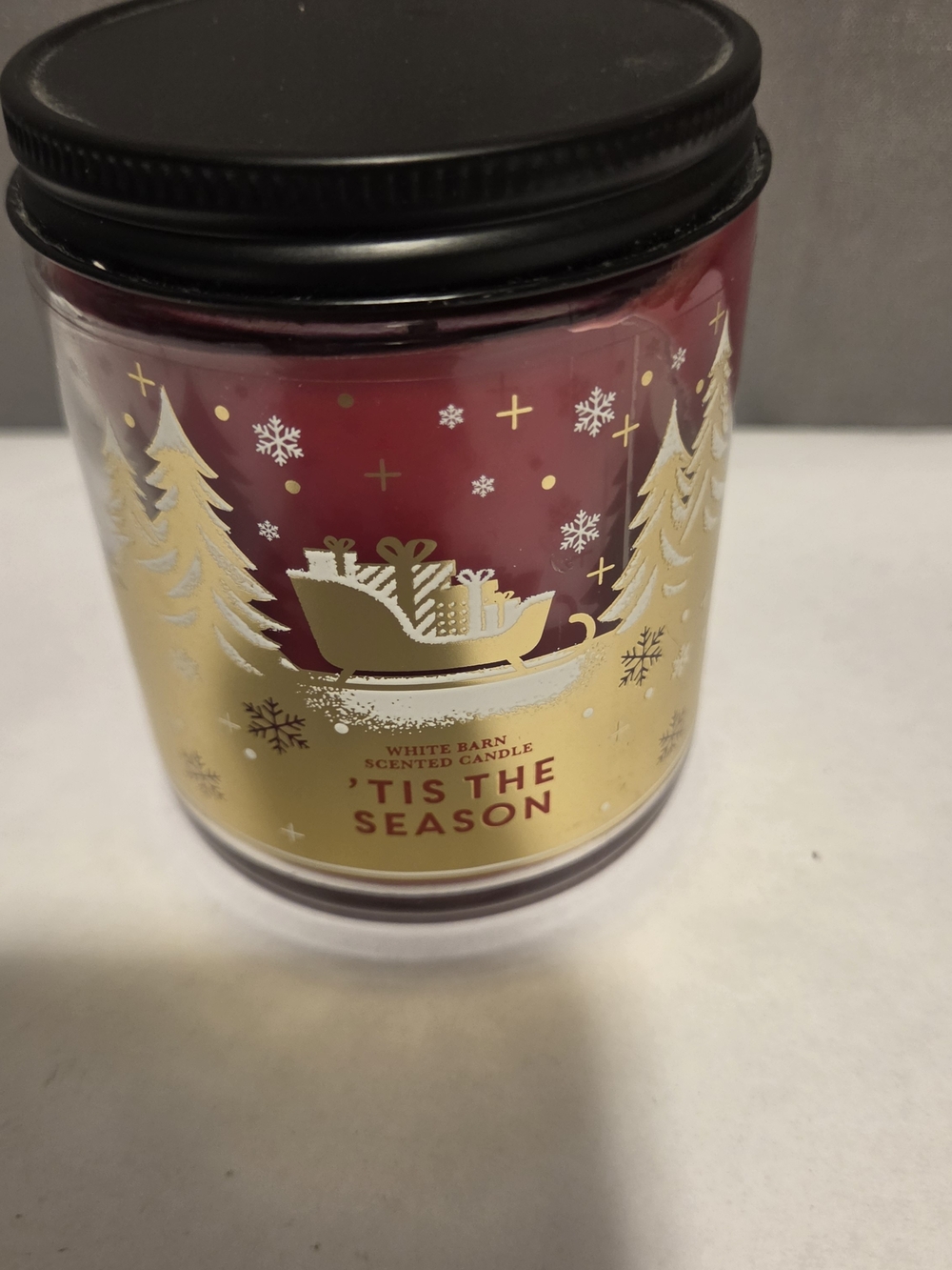 White Barn Red and Gold Holiday Jar Candle